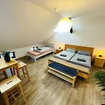 P6 - Familienwohnung Am Park Und Saale アパート